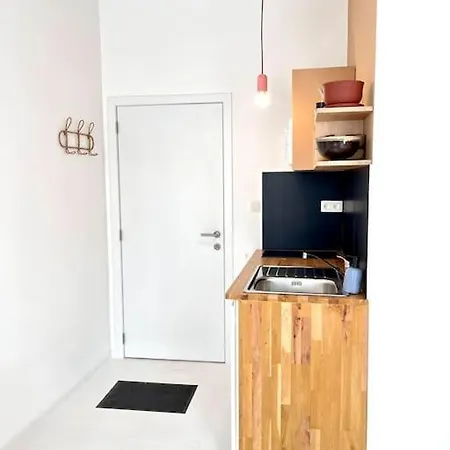 Chez Louise - A Haven Of Peace In Brussels Apartment Exterior photo