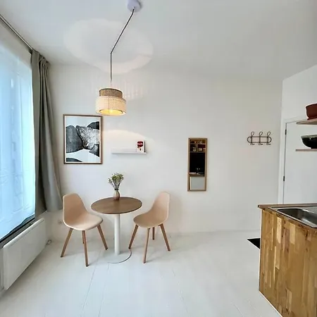 Chez Louise - A Haven Of Peace In Brussels Apartment Exterior photo