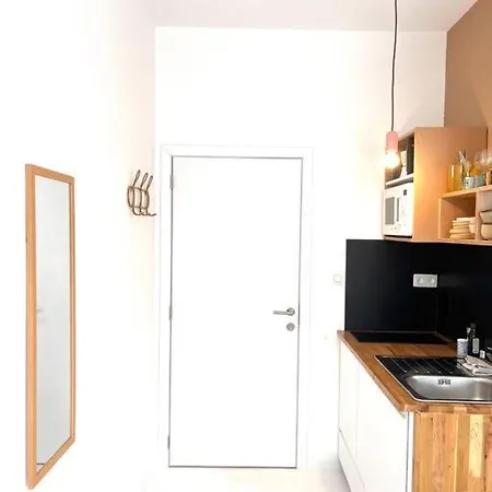 Chez Louise - A Haven Of Peace In Brussels Apartment Exterior photo